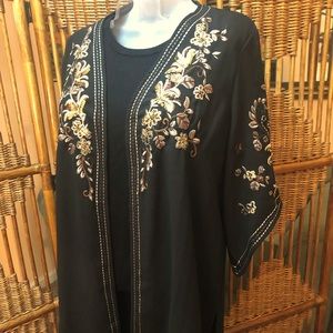 Embroidered Black Duster. Size M/L
